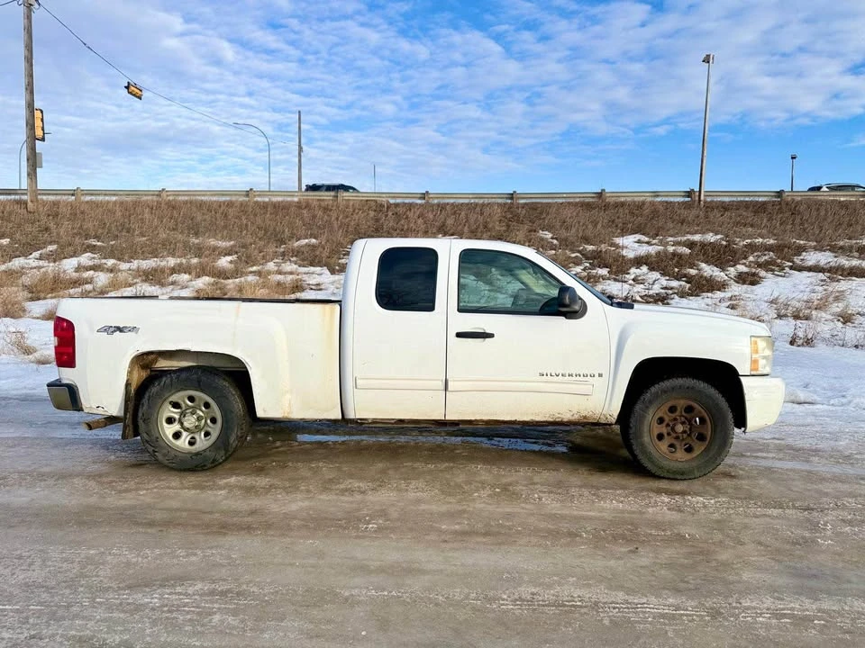 2009 Chevrolet Silverado 1st Gen - Image 4 of 13