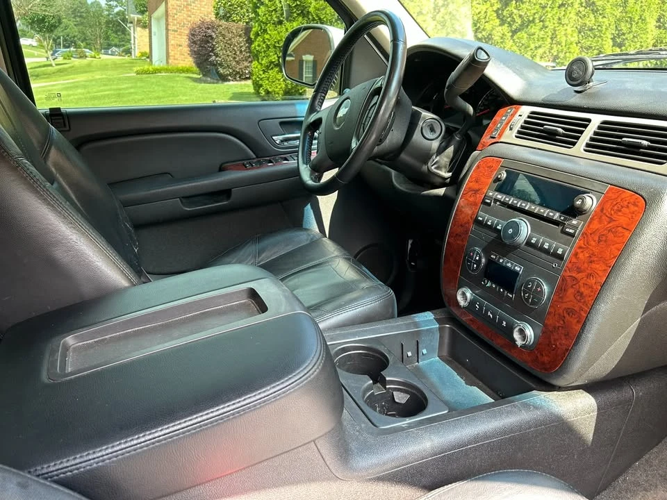 2009 Chevrolet Tahoe 3rd Gen - Image 7 of 13