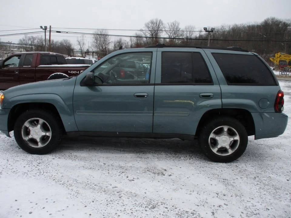2009 Chevrolet Trailblazer - Image 11 of 11