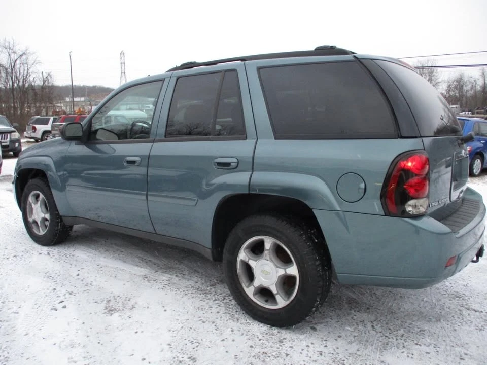 2009 Chevrolet Trailblazer - Image 3 of 11