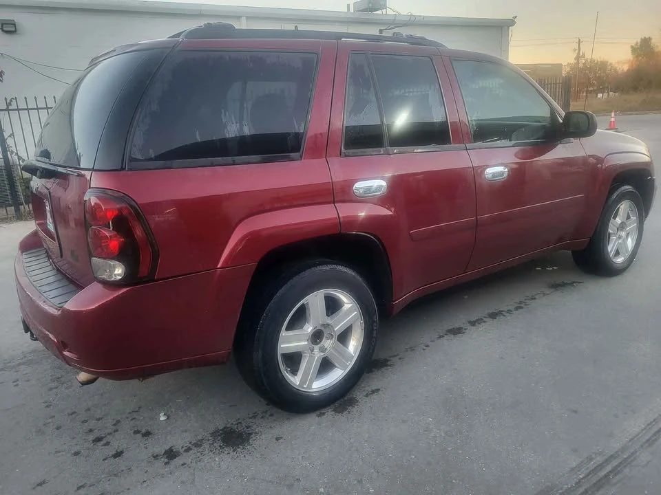 2009 Chevrolet Trailblazer - Image 10 of 10