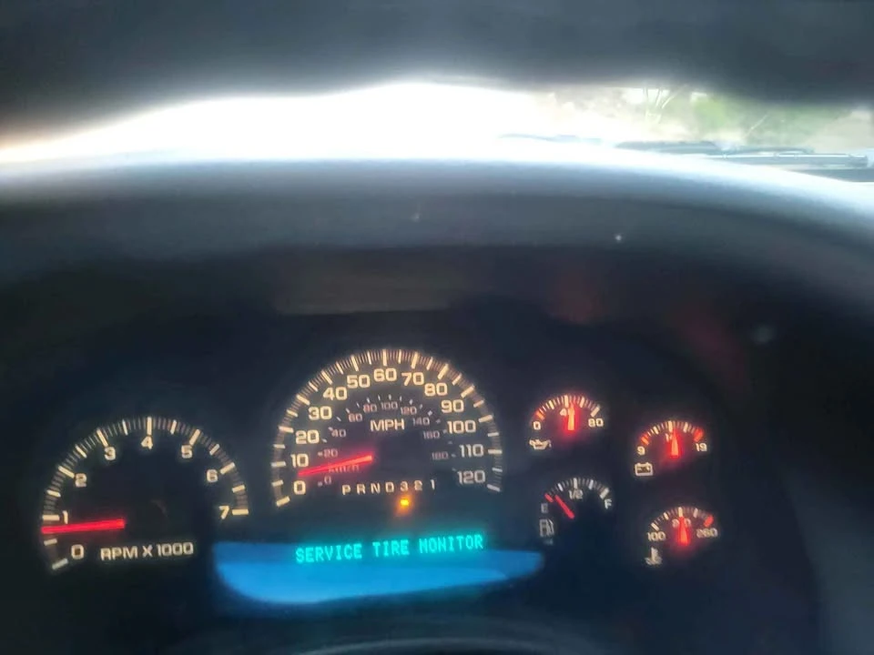 2009 Chevrolet Trailblazer - Image 3 of 10