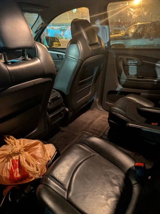 2009 Chevrolet Traverse - Image 3 of 11