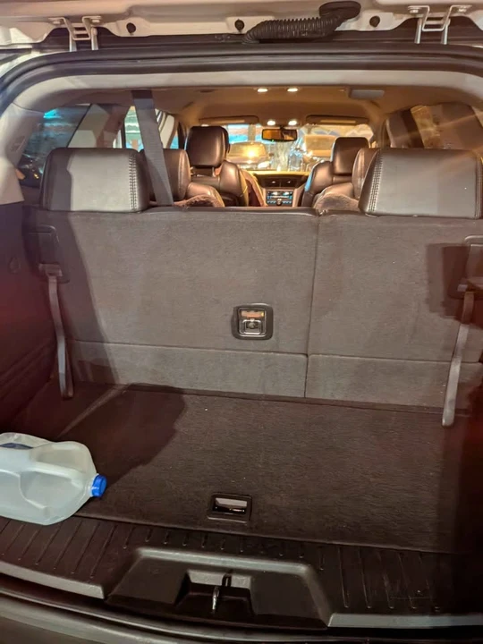 2009 Chevrolet Traverse - Image 5 of 11