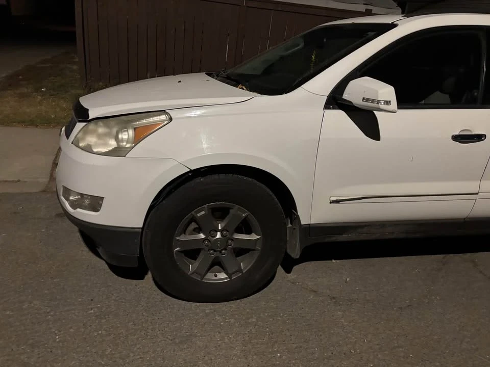 2009 Chevrolet Traverse - Image 5 of 5