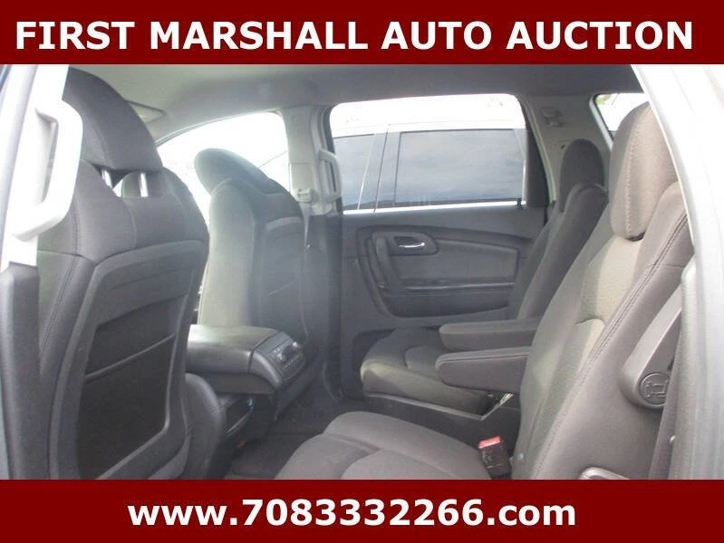 2009 Chevrolet Traverse - Image 7 of 10