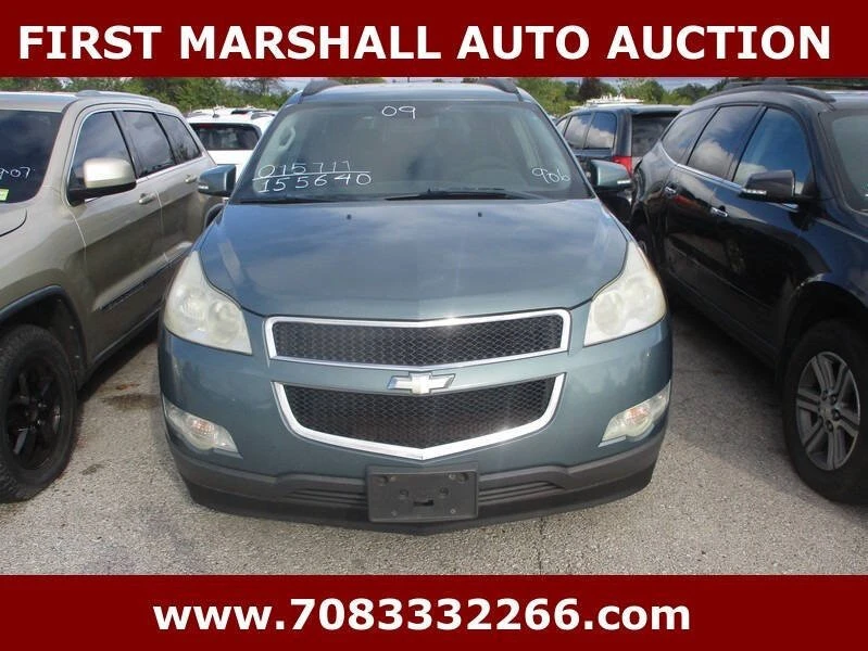 2009 Chevrolet Traverse - Image 3 of 10