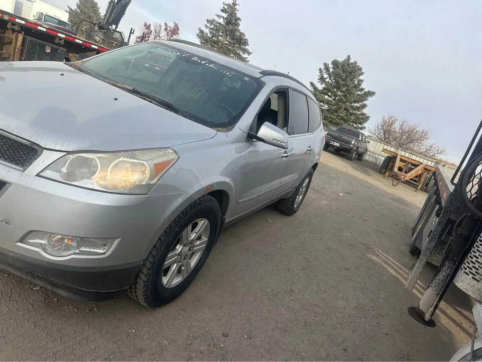 2009 Chevrolet Traverse - Image 4 of 6