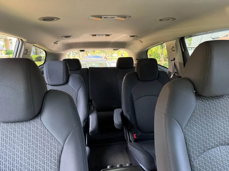 2009 Chevrolet Traverse - Image 10 of 20