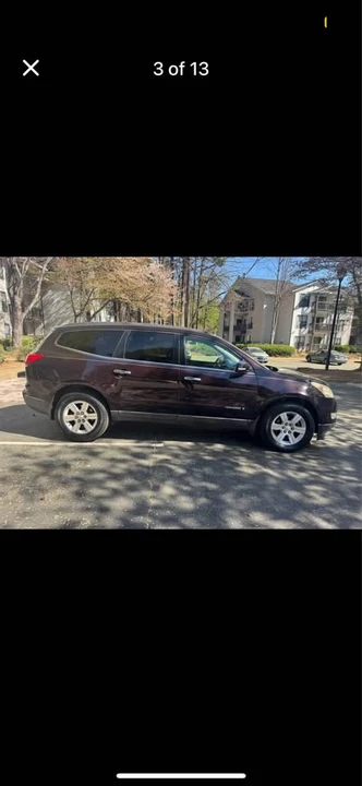 2009 Chevrolet Traverse - Image 3 of 13