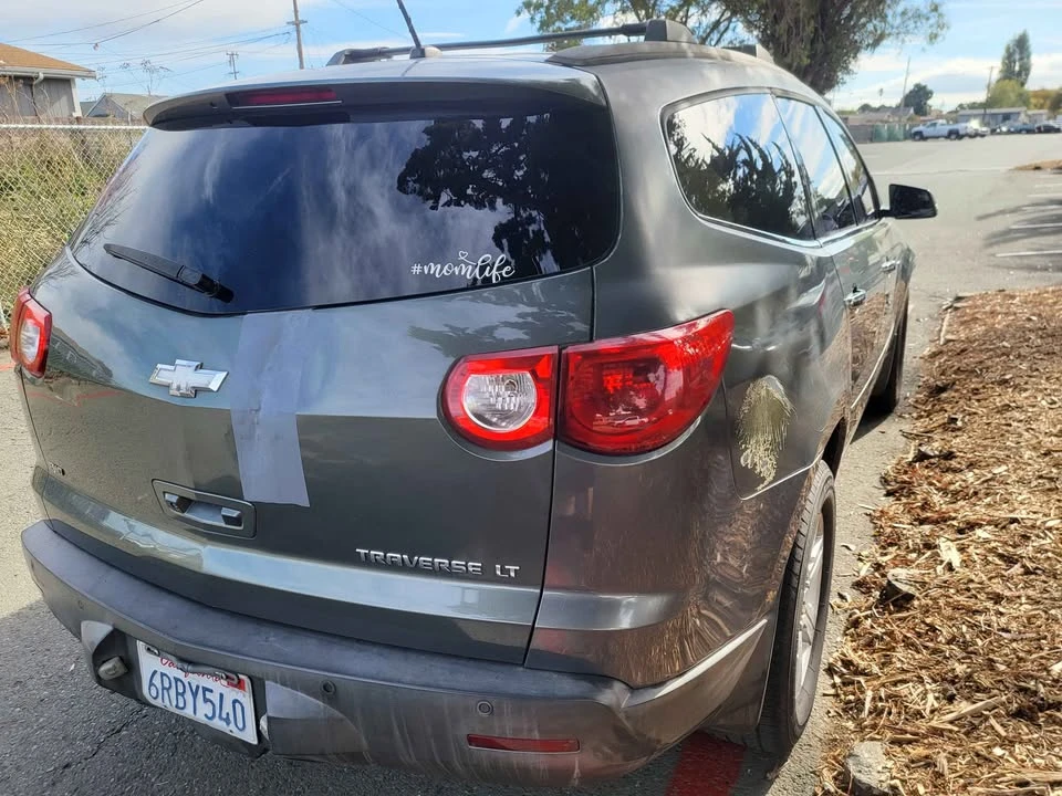 2009 Chevrolet Traverse - Image 6 of 15