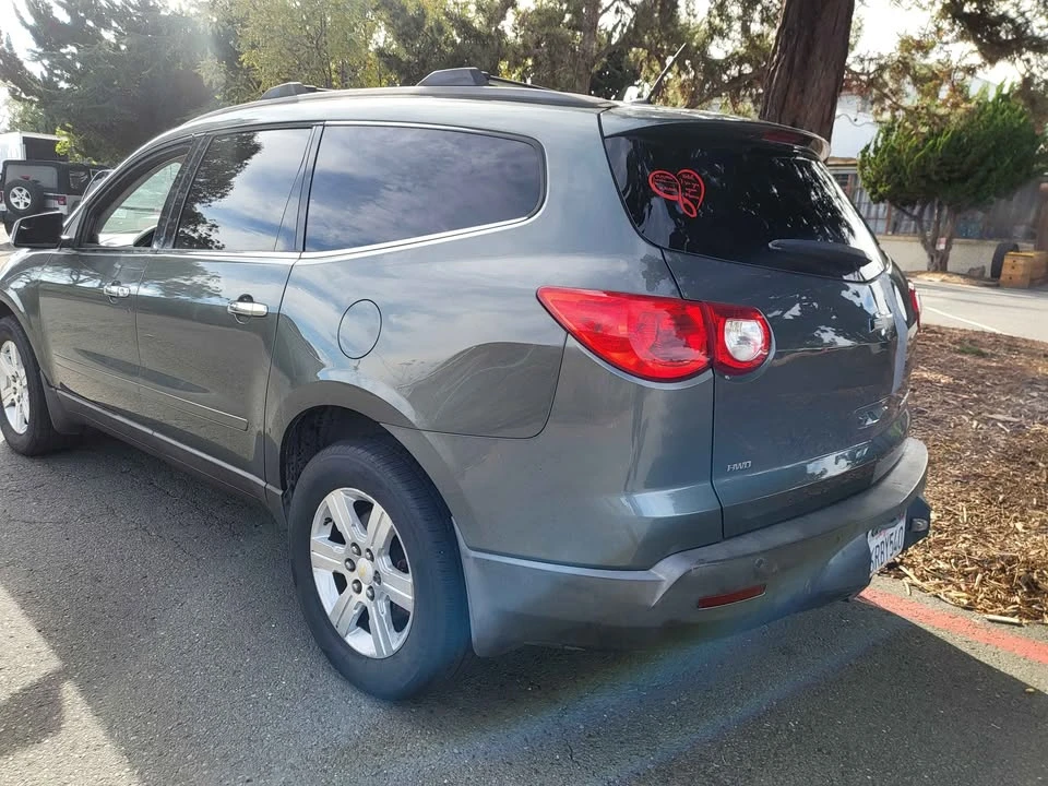 2009 Chevrolet Traverse - Image 7 of 15