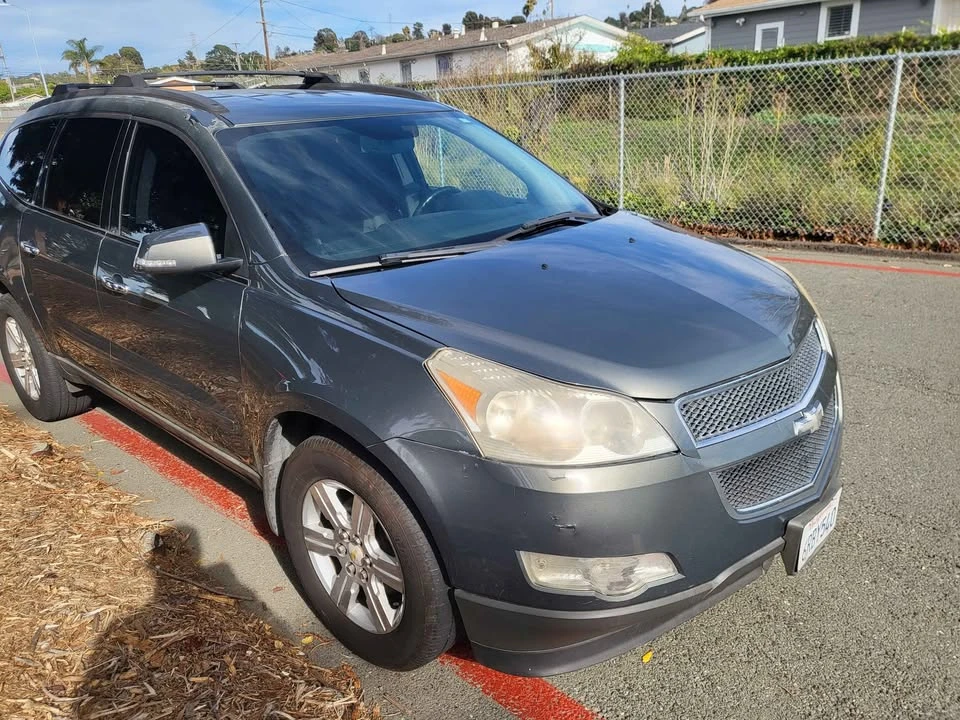 2009 Chevrolet Traverse - Image 3 of 15