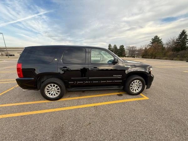 2009 Chevrolet Tahoe 3rd Gen - Image 4 of 13