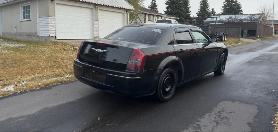 2009 Chrysler 300 (2005-2023) - Image 6 of 13