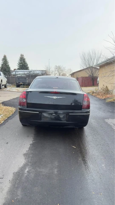2009 Chrysler 300 (2005-2023) - Image 7 of 13