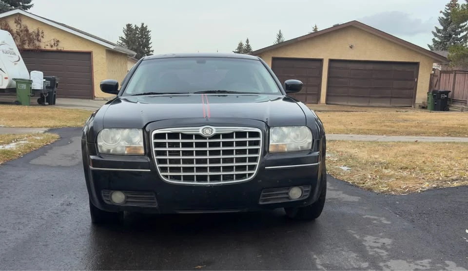 2009 Chrysler 300 (2005-2023) - Image 4 of 13