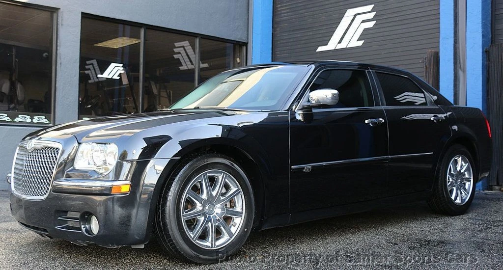 2009 Chrysler 300 (2005-2023) - Image 4 of 12