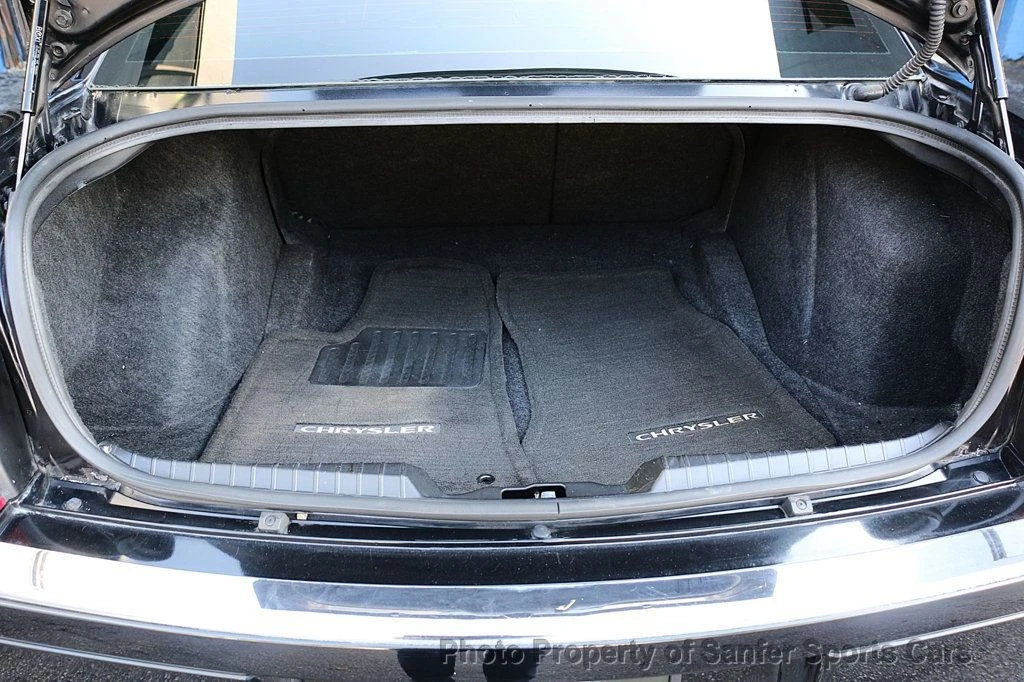 2009 Chrysler 300 (2005-2023) - Image 8 of 12
