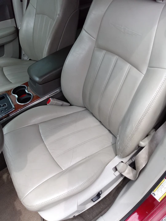 2009 Chrysler 300 (2005-2023) - Image 25 of 30