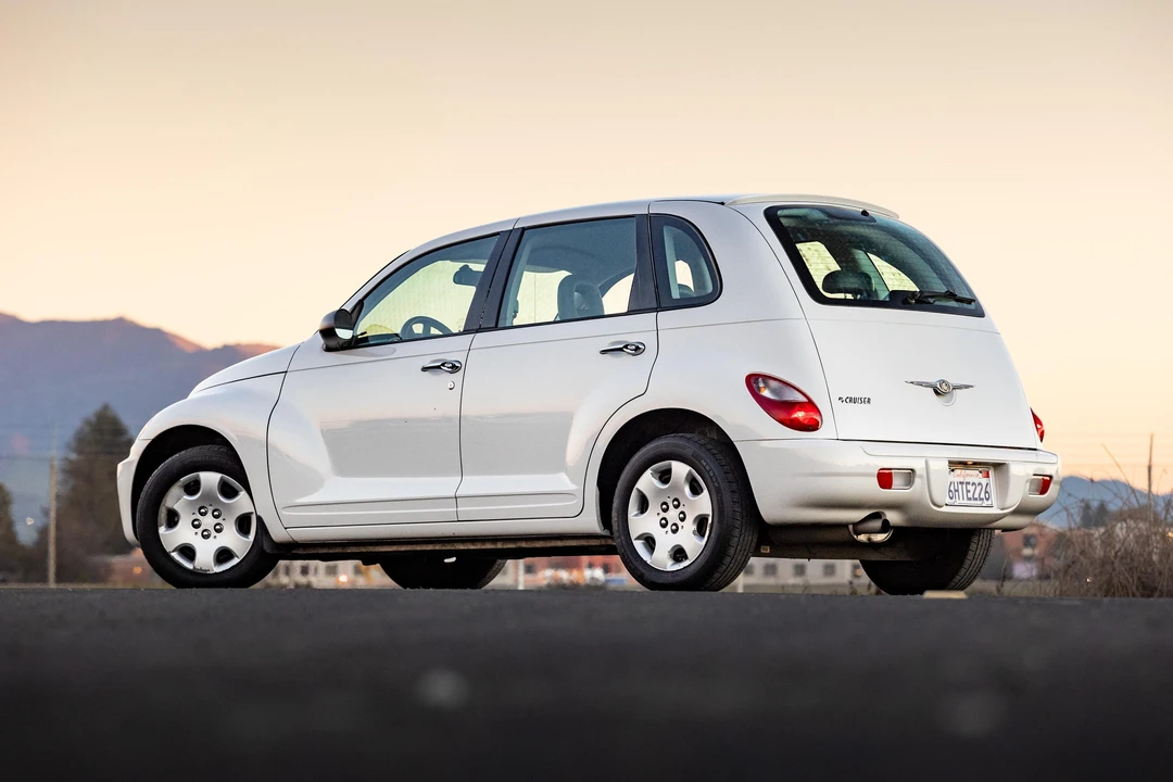 2009 Chrysler PT Cruiser - Image 14 of 31