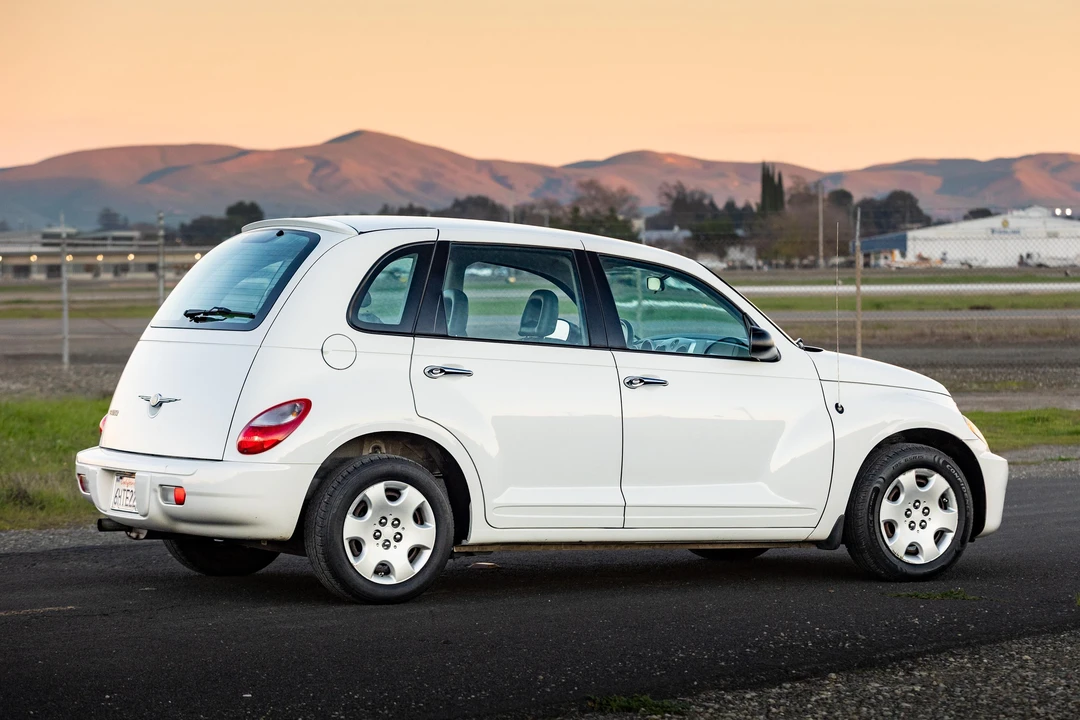 2009 Chrysler PT Cruiser - Image 26 of 31
