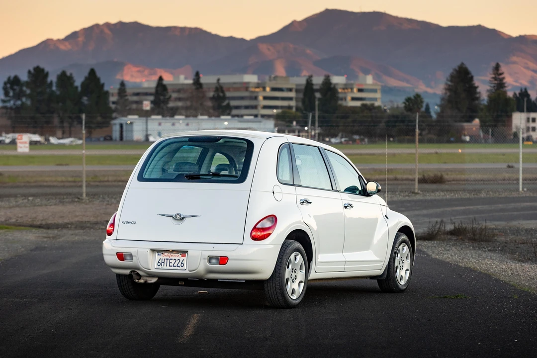 2009 Chrysler PT Cruiser - Image 23 of 31