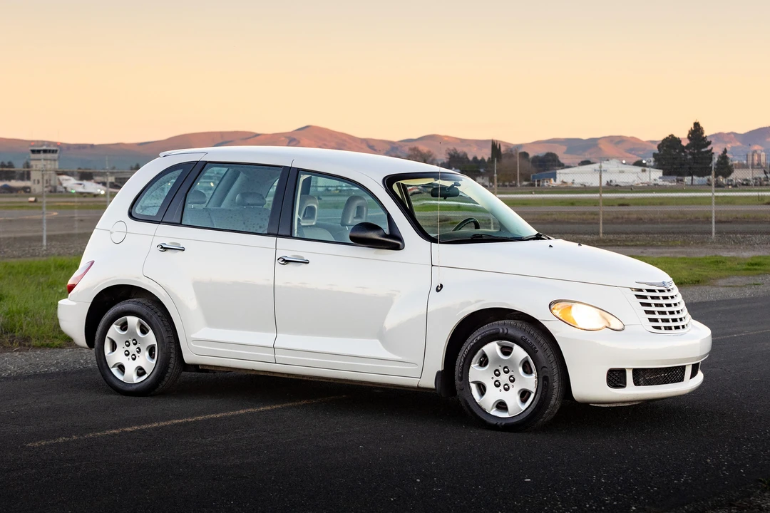 2009 Chrysler PT Cruiser - Image 28 of 31