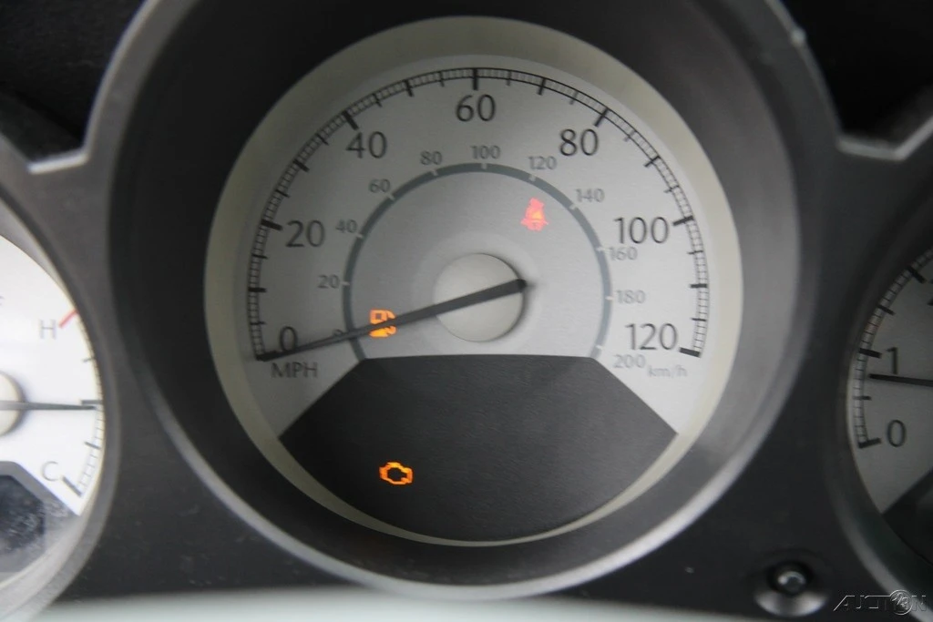 2009 Chrysler Sebring - Image 17 of 21