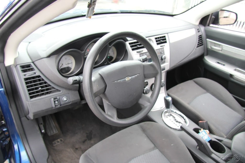 2009 Chrysler Sebring - Image 15 of 21