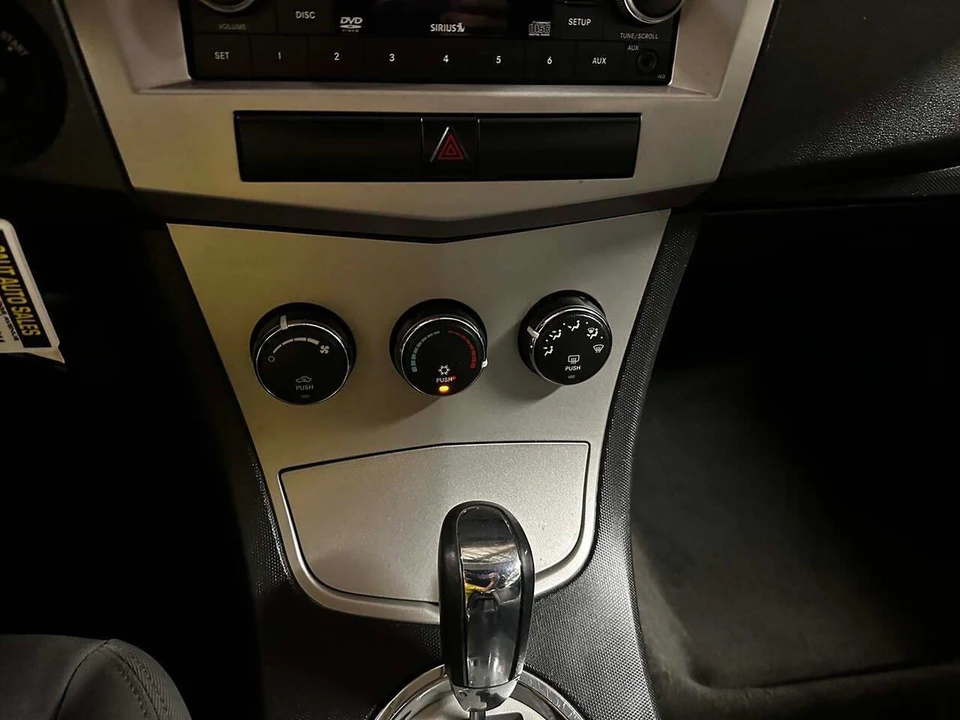 2009 Chrysler Sebring - Image 9 of 31