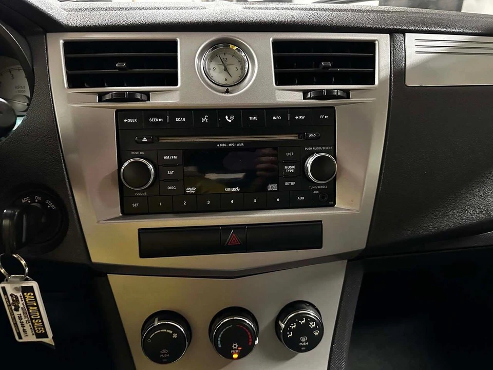 2009 Chrysler Sebring - Image 8 of 31