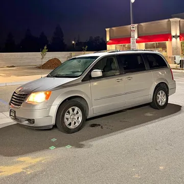 2009 Chrysler Town & Country Touring