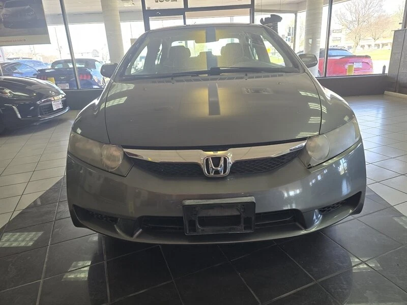2009 Honda Civic 8th Gen - Image 2 of 4