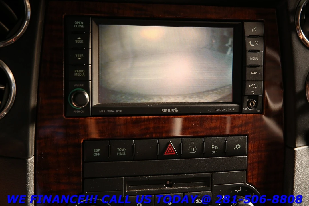 2009 Jeep Commander - Image 17 of 21