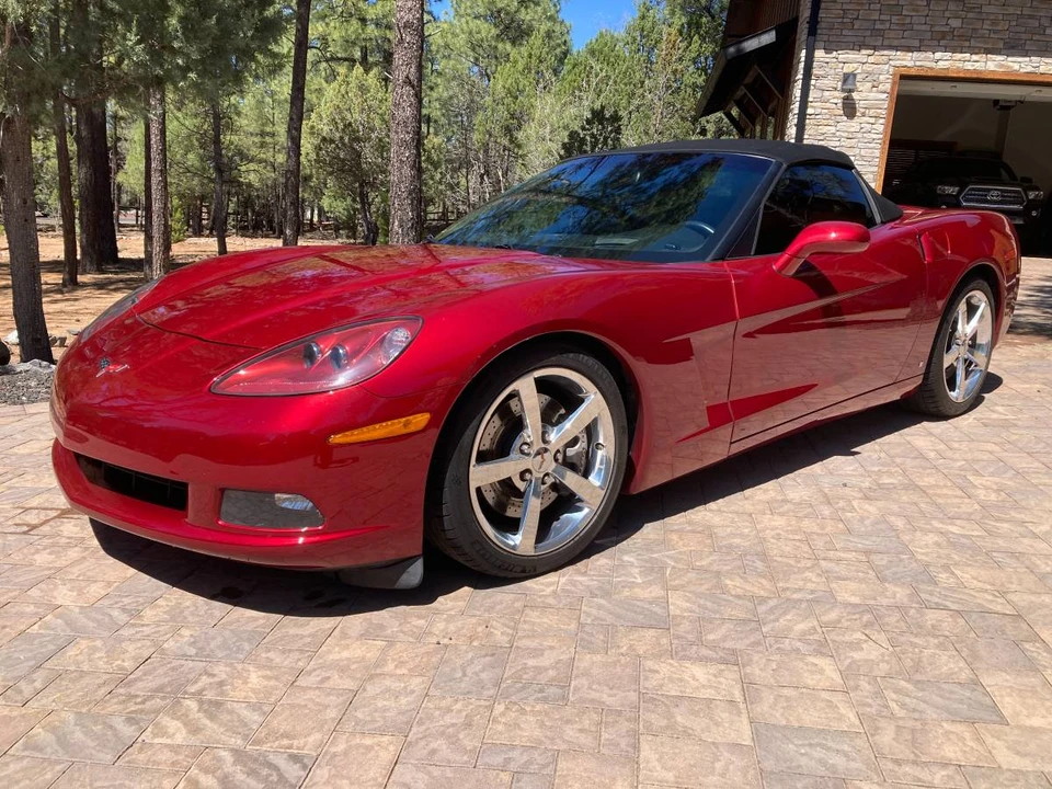2009 Chevrolet Corvette C6 - Image 8 of 24