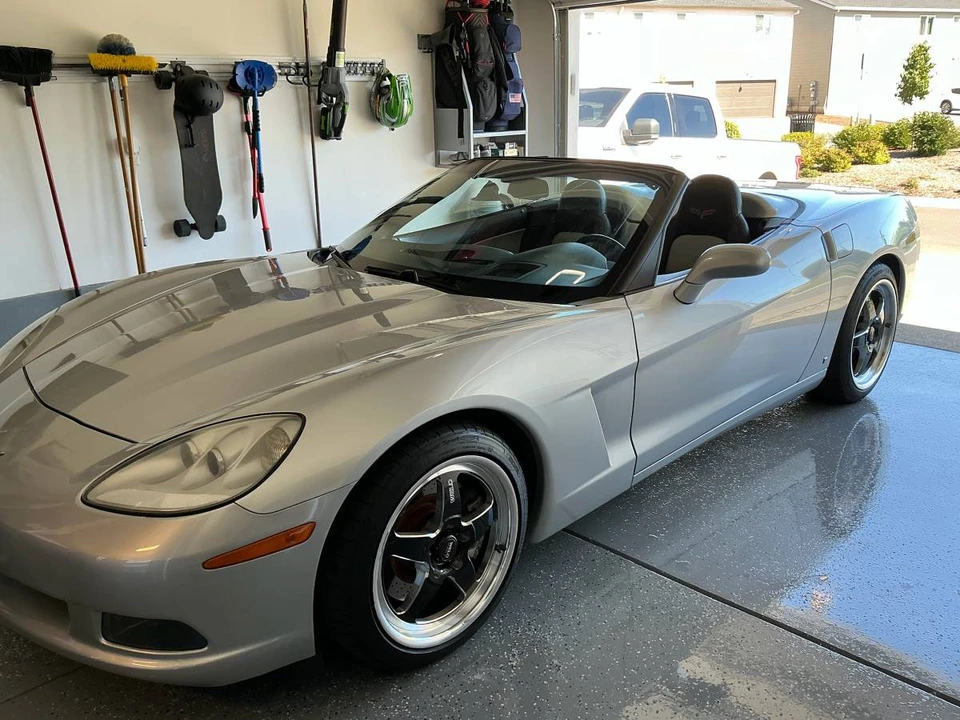 2009 Chevrolet Corvette C6 - Image 9 of 17