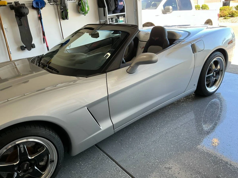 2009 Chevrolet Corvette C6 - Image 6 of 17