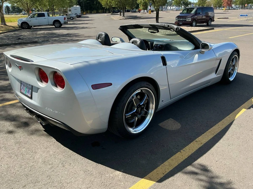 2009 Chevrolet Corvette C6 - Image 3 of 17