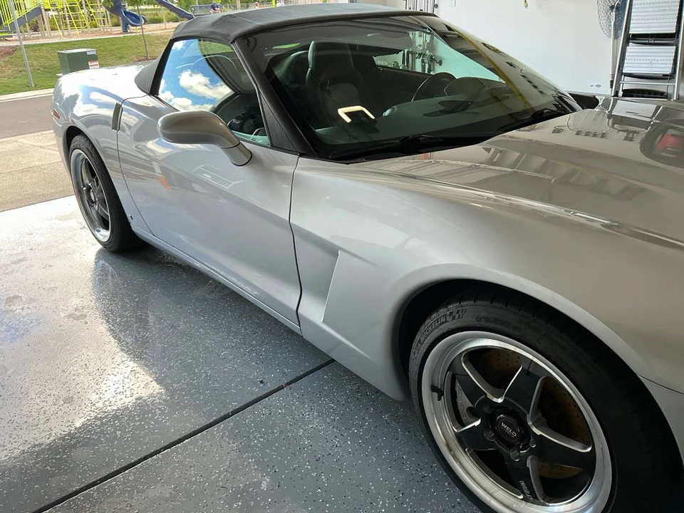 2009 Chevrolet Corvette C6 - Image 2 of 17