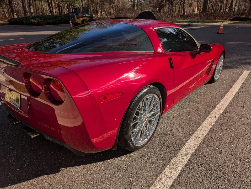 2009 Chevrolet Corvette C6 - Image 8 of 13