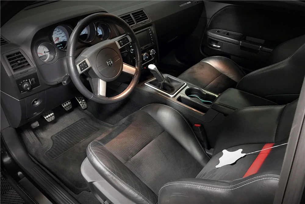 2009 Dodge Challenger 3rd Gen - Image 4 of 5