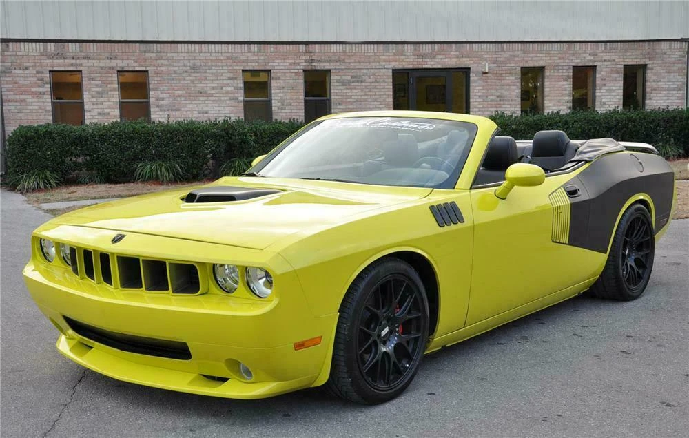 2009 Dodge Challenger 3rd Gen - Image 2 of 4