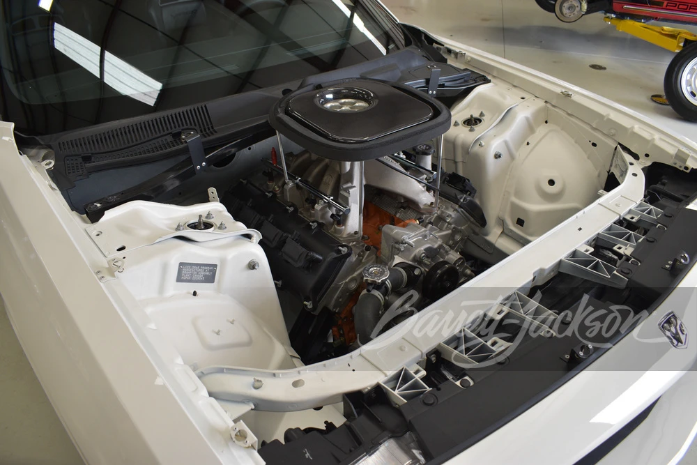 2009 Dodge Challenger 3rd Gen - Image 4 of 18
