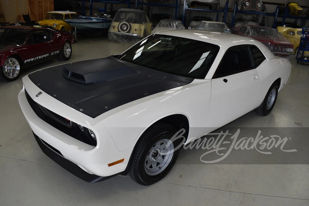2009 Dodge Challenger 3rd Gen - Image 15 of 18