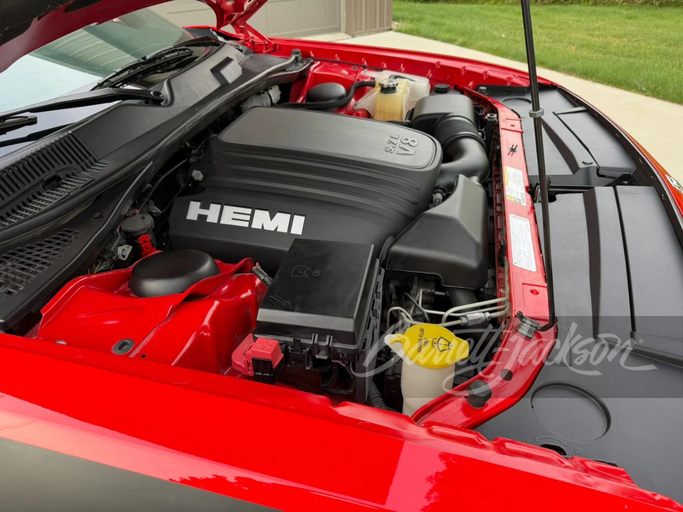 2009 Dodge Challenger 3rd Gen - Image 5 of 26