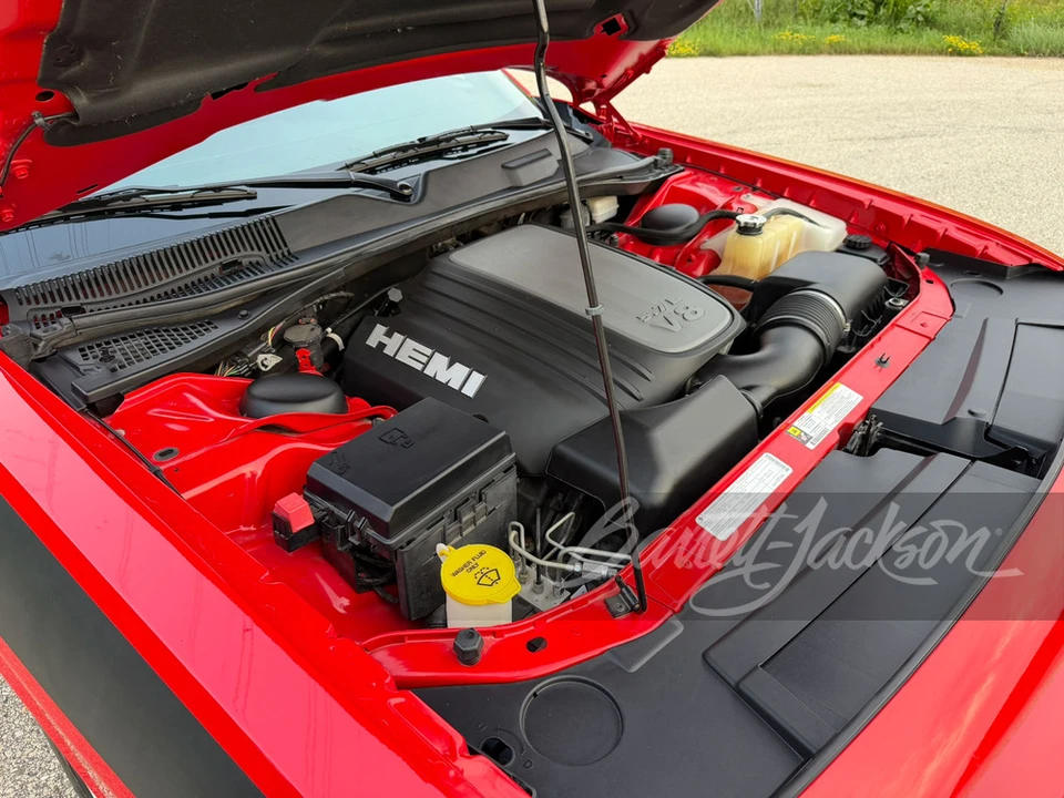 2009 Dodge Challenger 3rd Gen - Image 8 of 26