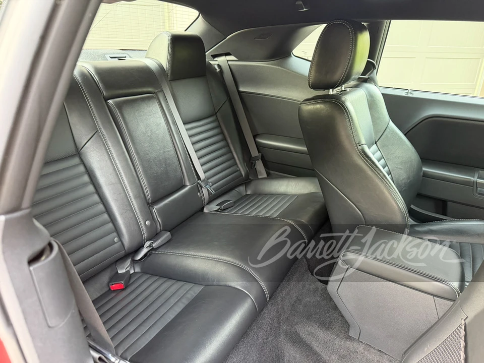 2009 Dodge Challenger 3rd Gen - Image 13 of 26