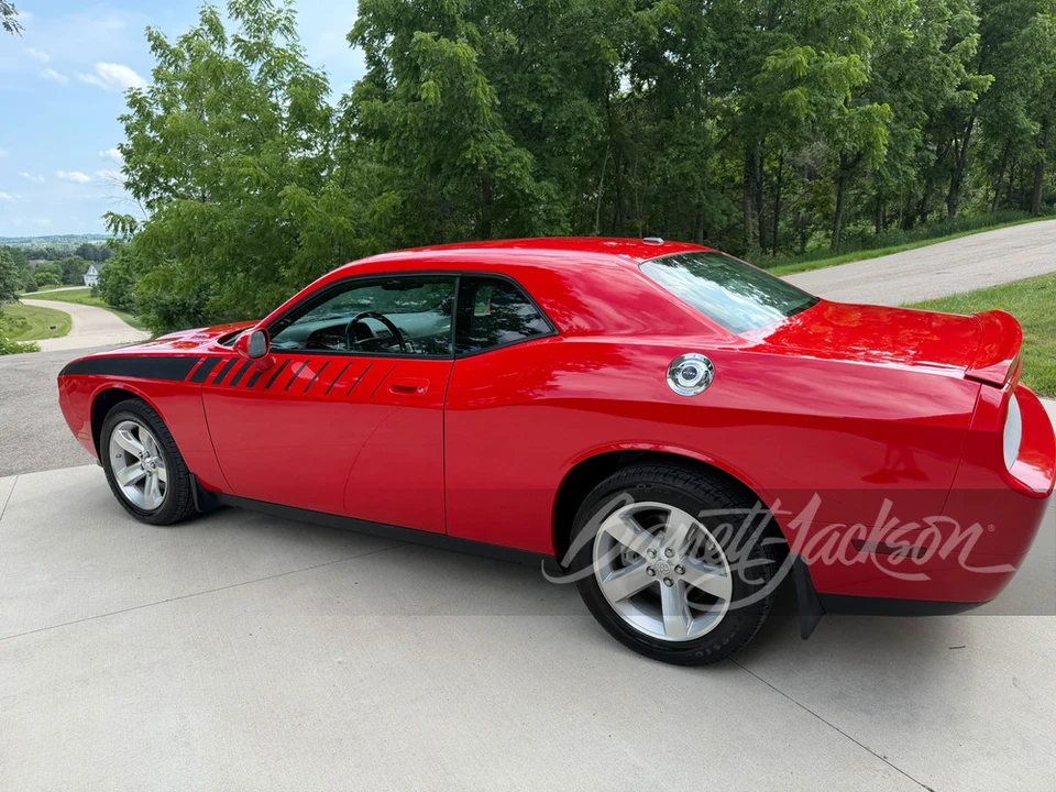 2009 Dodge Challenger 3rd Gen - Image 19 of 26