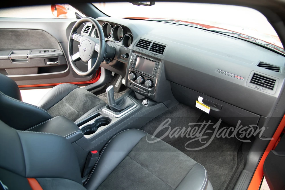 2009 Dodge Challenger SRT8 & 392 3rd Gen - Image 15 of 26